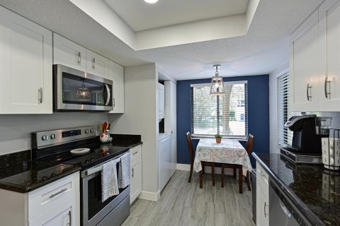 Copropriété à vendre à Bradenton, Floride: 2 chambres, 134.89 m2 № 2356453 - photo 6