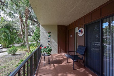 Copropriété à vendre à Bradenton, Floride: 2 chambres, 134.89 m2 № 2356453 - photo 3