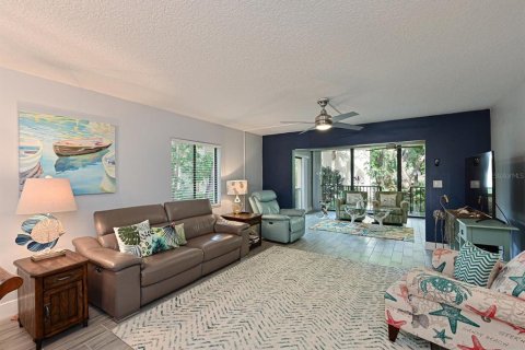 Copropriété à vendre à Bradenton, Floride: 2 chambres, 134.89 m2 № 2356453 - photo 12