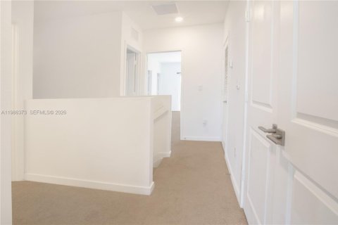 Adosado en alquiler en Homestead, Florida, 4 dormitorios, 163.23 m2 № 2049112 - foto 27