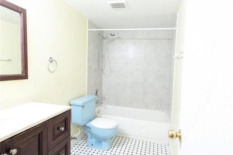 Townhouse in Davie, Florida 3 bedrooms, 130.06 sq.m. № 2181596 - photo 12