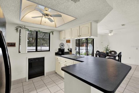 Villa ou maison à vendre à Spring Hill, Floride: 3 chambres, 116.96 m2 № 2355761 - photo 7