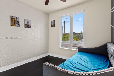 Touwnhouse à vendre à Doral, Floride: 3 chambres, 204.38 m2 № 2043660 - photo 20