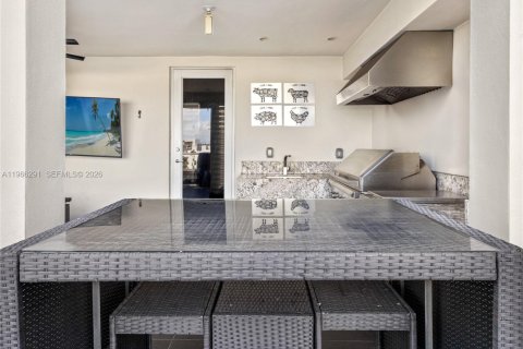 Touwnhouse à vendre à Doral, Floride: 3 chambres, 204.38 m2 № 2043660 - photo 29