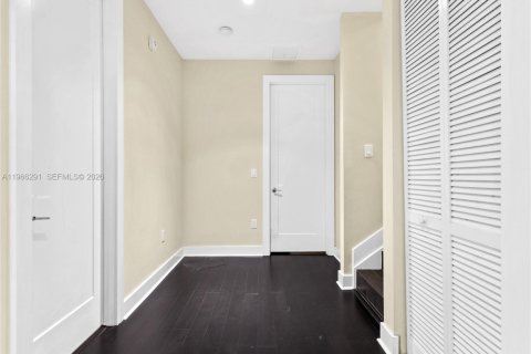 Touwnhouse à vendre à Doral, Floride: 3 chambres, 204.38 m2 № 2043660 - photo 19