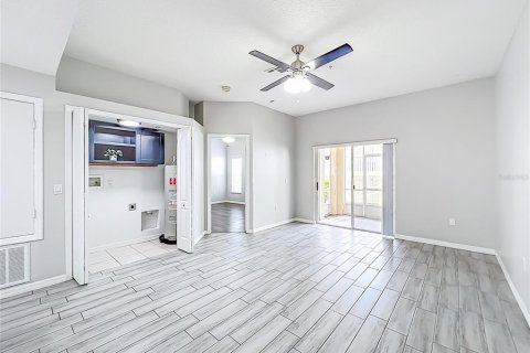 Condominio en alquiler en Altamonte Springs, Florida, 2 dormitorios, 114.27 m2 № 1879609 - foto 18