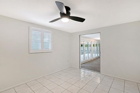 Villa ou maison à vendre à Sarasota, Floride: 2 chambres, 97.36 m2 № 2408332 - photo 29