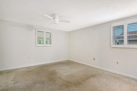 Villa ou maison à vendre à Sarasota, Floride: 2 chambres, 97.36 m2 № 2408332 - photo 20