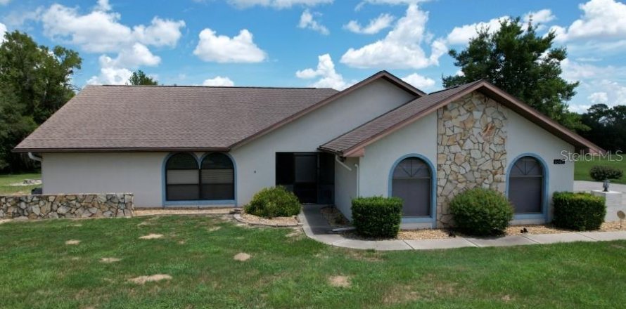 Casa en Hernando, Florida 3 dormitorios, 178 m2 № 1869565