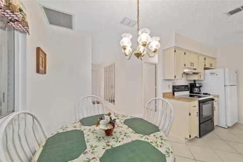Villa ou maison à vendre à Ocala, Floride: 2 chambres, 76.37 m2 № 1885044 - photo 13