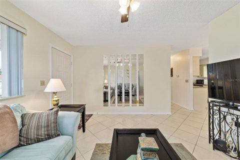 Villa ou maison à vendre à Ocala, Floride: 2 chambres, 76.37 m2 № 1885044 - photo 4