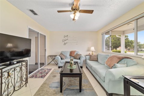 Villa ou maison à vendre à Ocala, Floride: 2 chambres, 76.37 m2 № 1885044 - photo 10