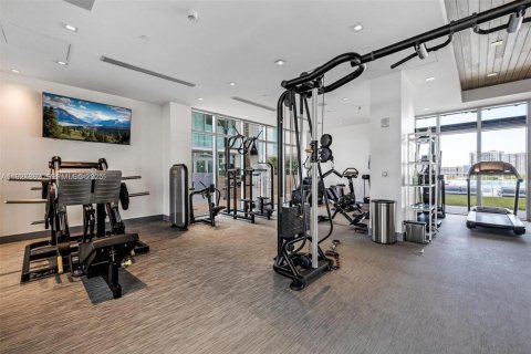 Condo in Sunny Isles Beach, Florida, 2 bedrooms № 1988144 - photo 30