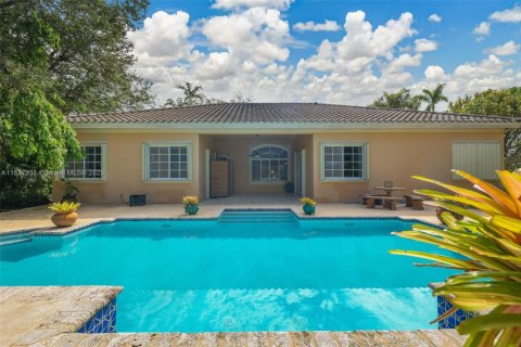 Villa ou maison à vendre à Palmetto Bay, Floride: 5 chambres, 303.51 m2 № 1927620 - photo 8