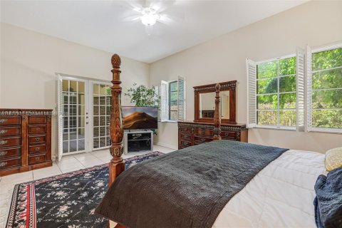 Villa ou maison à vendre à Palmetto Bay, Floride: 5 chambres, 303.51 m2 № 1927620 - photo 22