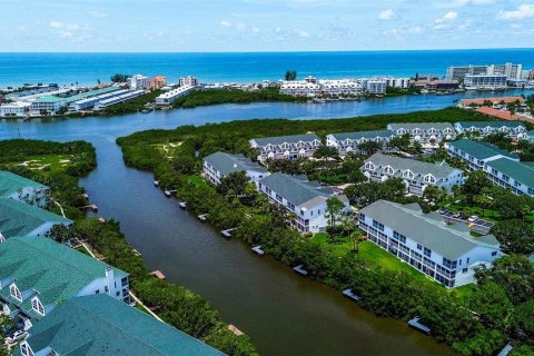 Adosado en venta en Seminole, Florida, 3 dormitorios, 206.99 m2 № 1824109 - foto 7
