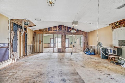 Villa ou maison à vendre à Tampa, Floride: 2 chambres, 188.59 m2 № 1770156 - photo 3