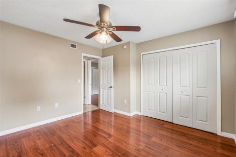 Condo in Altamonte Springs, Florida, 2 bedrooms  № 2278001 - photo 12