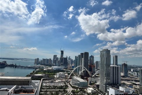 Copropriété à louer à Miami, Floride: 1 chambre, 73.49 m2 № 2407644 - photo 19