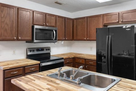 Casa en venta en Lake Butler, Florida, 6 dormitorios, 231.14 m2 № 2385738 - foto 10