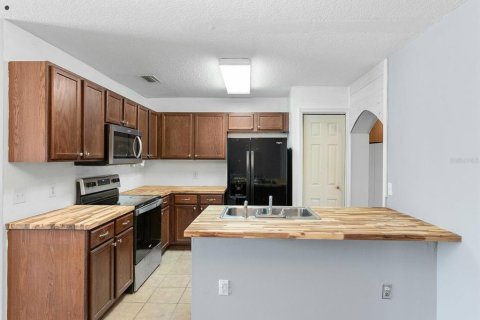 Casa en venta en Lake Butler, Florida, 6 dormitorios, 231.14 m2 № 2385738 - foto 8