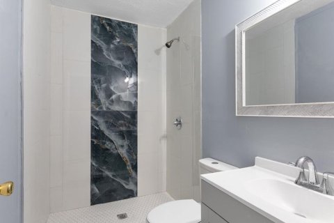 Casa en venta en Lake Butler, Florida, 6 dormitorios, 231.14 m2 № 2385738 - foto 19
