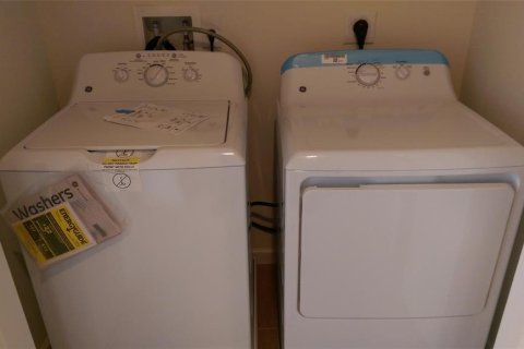 Adosado en alquiler en Orlando, Florida, 3 dormitorios, 155.98 m2 № 1802179 - foto 6