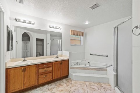 Casa en venta en Grand Island, Florida, 3 dormitorios, 278.15 m2 № 1333922 - foto 24