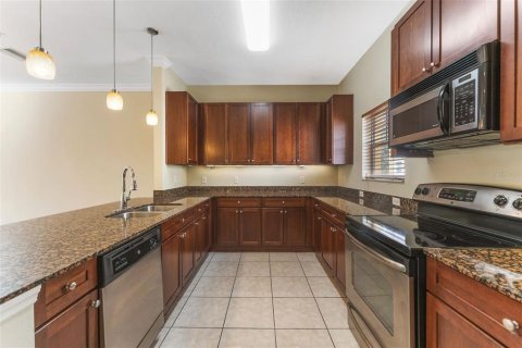 Touwnhouse à vendre à Tampa, Floride: 3 chambres, 199.37 m2 № 1538197 - photo 16