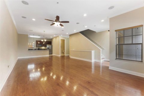 Touwnhouse à vendre à Tampa, Floride: 3 chambres, 199.37 m2 № 1538197 - photo 7