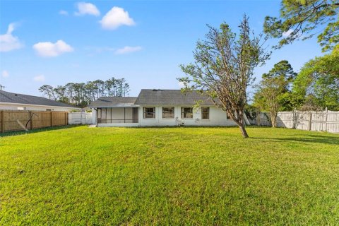 House in Palm Coast, Florida 2 bedrooms, 136.75 sq.m. № 1717766 - photo 25