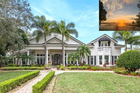 Casa en Orlando, Florida 5 dormitorios, 396.79 m2 № 2112129