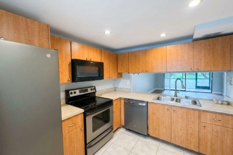 Appartement à Plantation, Floride 2 chambres, 90.95 m2 № 2261668