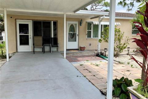 Casa en venta en Hudson, Florida, 2 dormitorios, 65.03 m2 № 1679154 - foto 3