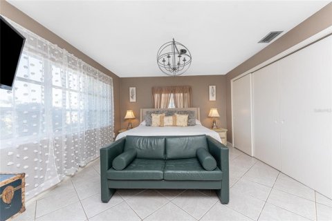House in Rotonda, Florida 3 bedrooms, 158.96 sq.m. № 1755458 - photo 29