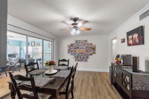Casa en venta en Crescent City, Florida, 4 dormitorios, 179.12 m2 № 2383624 - foto 13