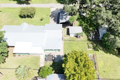 Casa en venta en Crescent City, Florida, 4 dormitorios, 179.12 m2 № 2383624 - foto 3