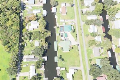 Casa en venta en Crescent City, Florida, 4 dormitorios, 179.12 m2 № 2383624 - foto 8