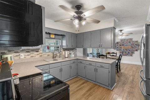 Casa en venta en Crescent City, Florida, 4 dormitorios, 179.12 m2 № 2383624 - foto 16