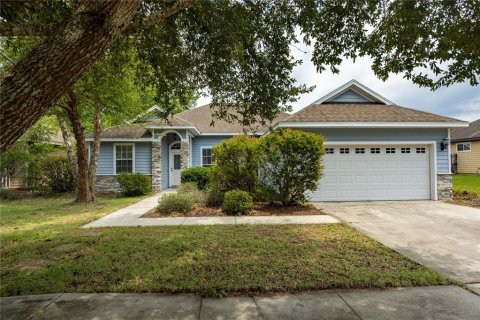 House in Gainesville, Florida 4 bedrooms, 176.33 sq.m. № 2284928