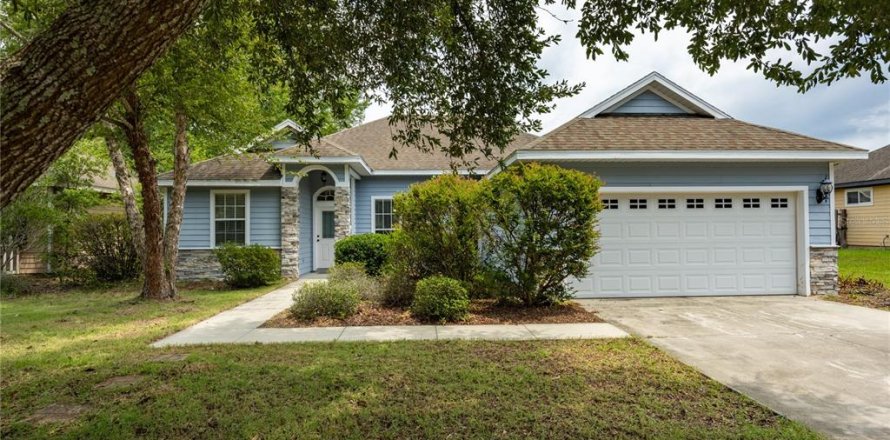 Villa ou maison à Gainesville, Floride 4 chambres, 176.33 m2 № 2284928