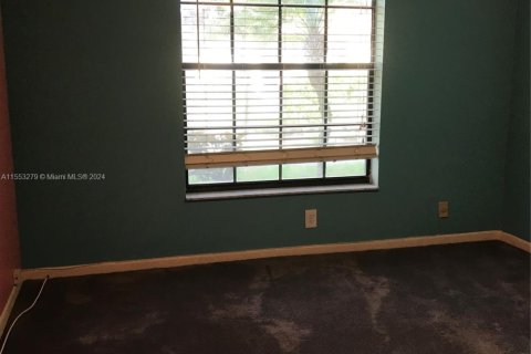 Condo in Davie, Florida, 3 bedrooms  № 1865103 - photo 22