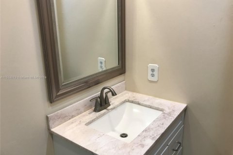 Condo in Davie, Florida, 3 bedrooms  № 1865103 - photo 20