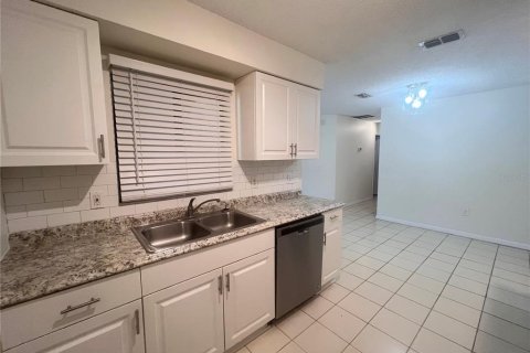 Casa en alquiler en Palm Coast, Florida, 3 dormitorios, 108.6 m2 № 2209339 - foto 6