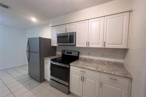 Casa en alquiler en Palm Coast, Florida, 3 dormitorios, 108.6 m2 № 2209339 - foto 7