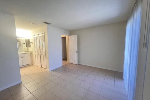 Casa en alquiler en Palm Coast, Florida, 3 dormitorios, 108.6 m2 № 2209339 - foto 16