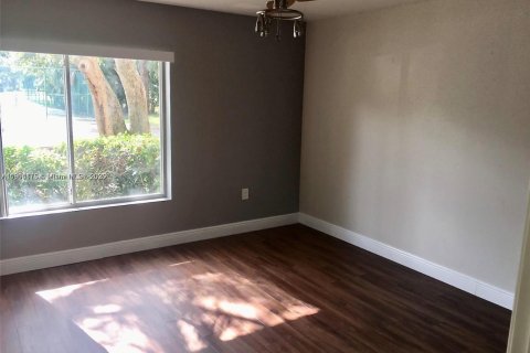 Copropriété à louer à Oakland Park, Floride: 2 chambres, 116.69 m2 № 1973763 - photo 13