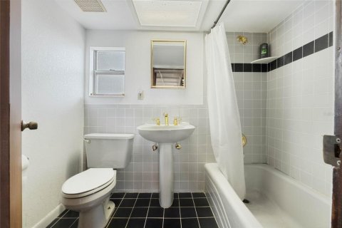 Купить виллу или дом в Уинтер-Гарден, Флорида 3 комнаты, 124.4м2, № 1565063 - фото 22