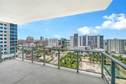 Copropriété à vendre à Sarasota, Floride: 2 chambres, 146.6 m2 № 2224423 - photo 16