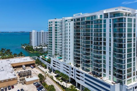 Copropriété à vendre à Sarasota, Floride: 2 chambres, 146.6 m2 № 2224423 - photo 2